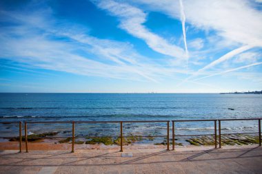 Atlas Okyanusu'nda yatlı koy