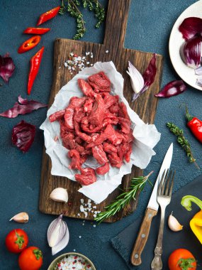 Taze çiğ kıyılmış sığır eti 