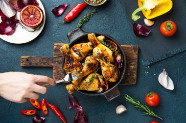 kızarmış tavuk drumsticks