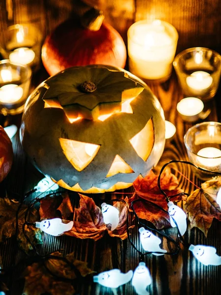 Cadılar Bayramı ürkütücü jack-o-fener