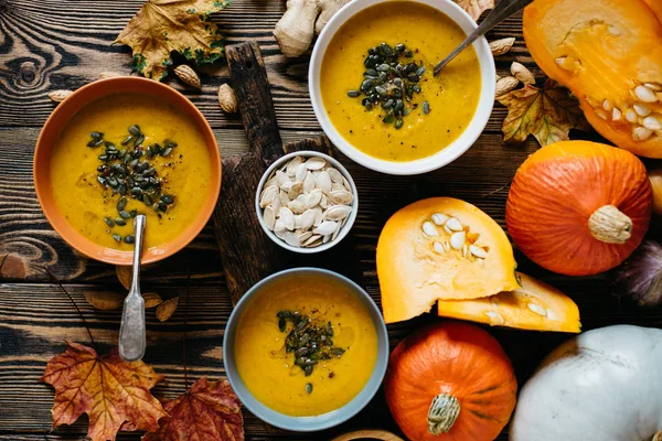 Soupe de citrouille d'automne — Photo