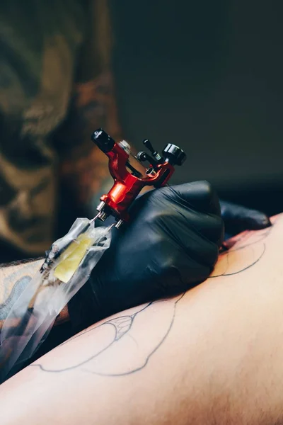 Зробити татуювання — стокове фото