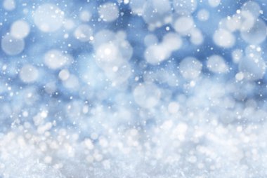 Kar, Snwoflakes ve Bokeh mavi Noel arka plan