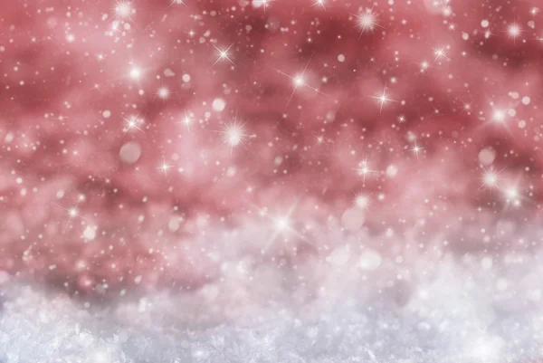 Sfondo rosso di Natale con neve, Snwoflakes, Stelle — Foto Stock