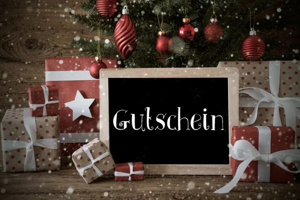 Nostalgischer Weihnachtsbaum, Schneeflocken, Gutschein — Stockfoto