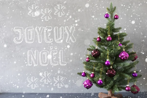 Drzewo, płatki śniegu, cement Wall, Joyeux Noel oznacza Wesołych Świąt — Zdjęcie stockowe