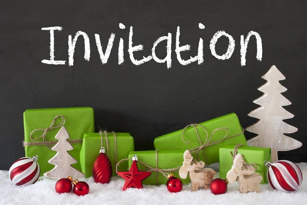 Χριστουγεννιάτικη διακόσμηση, τσιμέντο, χιόνι, κείμενο πρόσκλησης — Φωτογραφία Αρχείου