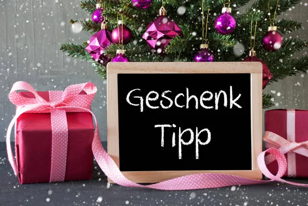 Arbre avec cadeaux, flocons de neige, Geschenk Tipp signifie Conseil cadeau — Photo