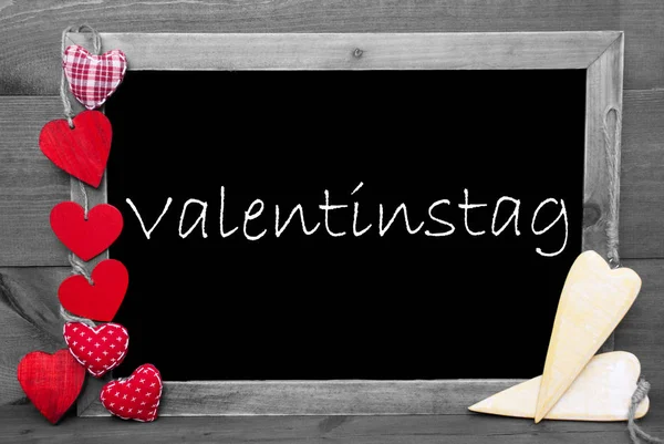 Black And White Blackbord, Hearts, Valentinstag Means Valentines Day — Stock Photo, Image