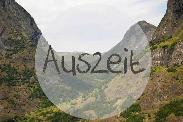 Tal und Berge, Norwegen, Auszeit bedeutet Ausfallzeit — Stockfoto