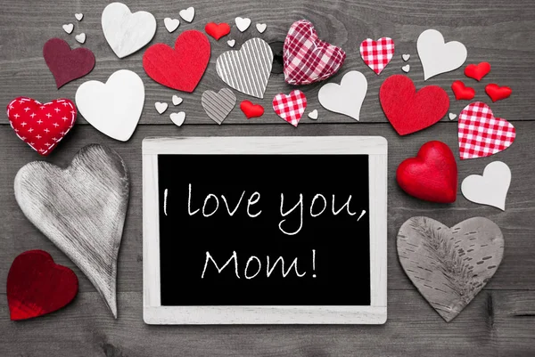 Chalkbord z wielu czerwone serca, kocham Cię Mama — Zdjęcie stockowe