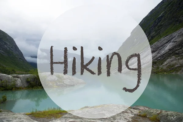 Озеро з гір, Норвегії, текст Піші прогулянки — стокове фото