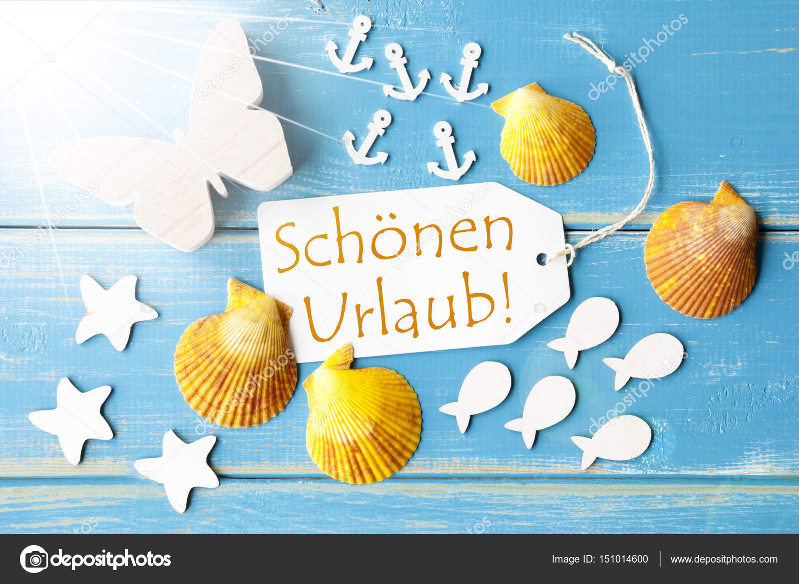 Sonnige SommerGrußkarte mit schönem Urlaub bedeutet frohe Feiertage