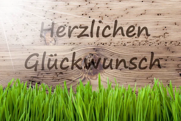 Bright Sunny Background, Gras, Herzlichen Glueckwunsch Means Congratulations — Stockfoto