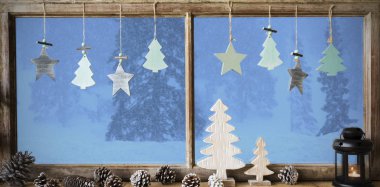 Pencere, kış manzarası, Noel ağacı