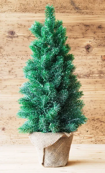 Vertical Christmas Tree, Wooden Background — Stock Photo, Image