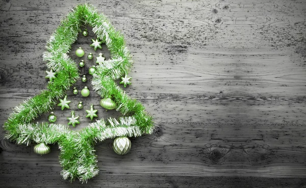 Groene klatergoud kerstboom, kopie ruimte — Stockfoto
