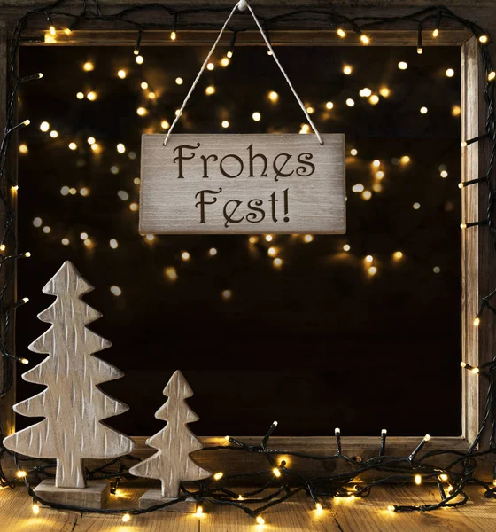 Fönster, ljus i natten, Frohes Fest betyder god jul — Stockfoto