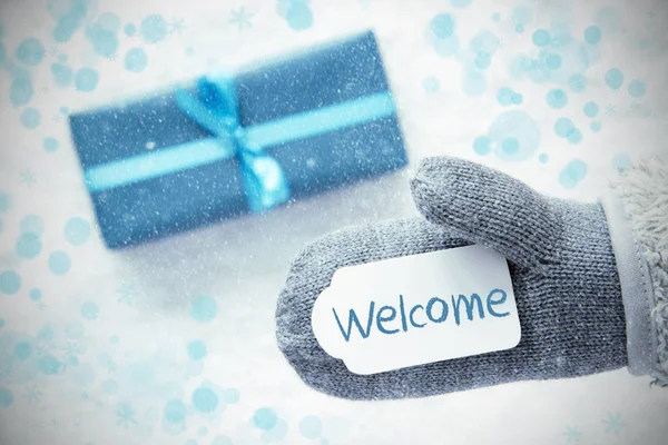 Turquoise Gift, Glove, Text Welcome, Snowflakes — Φωτογραφία Αρχείου