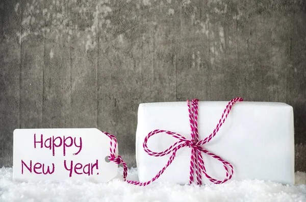 Білий подарунок, сніг, етикетки, щасливого нового року текст — стокове фото