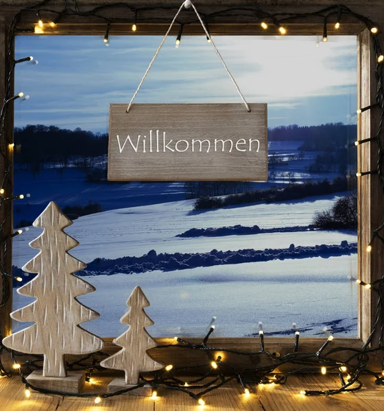 창, 겨울 풍경, Willkommen 의미 환영 — 스톡 사진