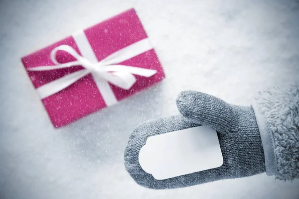 Rosengeschenk, Handschuh, Kopierraum, Schneeflocken — Stockfoto