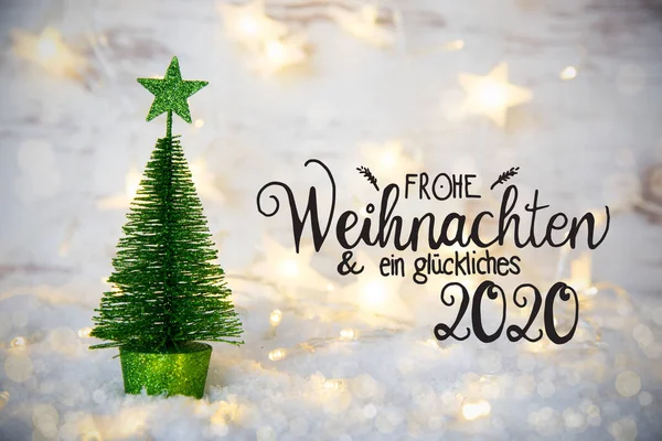 Groene kerstboom, Lichten, Ster, Sneeuw, Glueckliches 2020 — Stockfoto