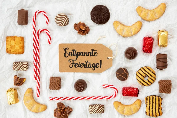 Candy Collection, Label, Entspannte Feiertage Means Merry Christmas — Stock Photo, Image