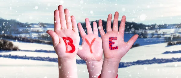 孩子们手拉手造词再见，雪冬的背景 — 图库照片