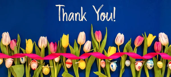 Banner con tulipano colorato, Testo Grazie, Uovo di Pasqua — Foto Stock