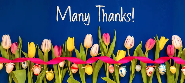 Banner con colorido tulipán, Texto Muchas gracias, Huevo de Pascua —  Fotos de Stock