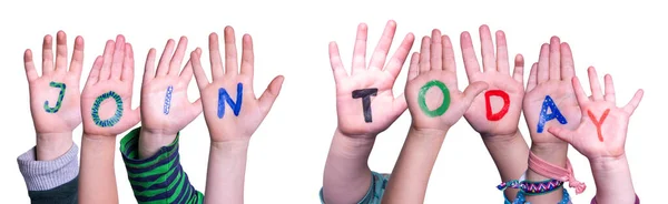 Παιδιά Χέρια οικοδόμηση λέξη ενταχθούν σήμερα, απομονωμένο φόντο — Φωτογραφία Αρχείου