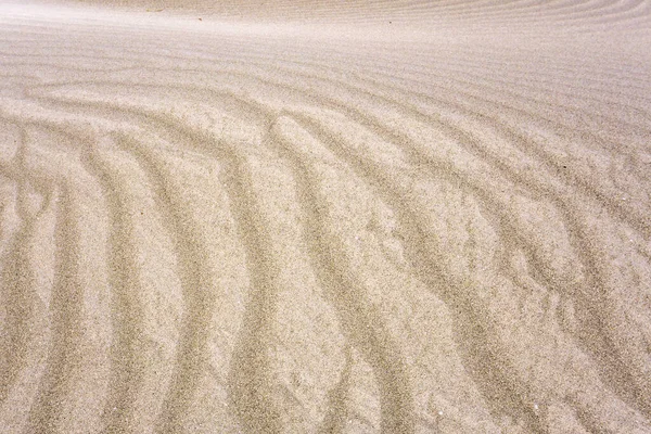 Weiße Wüste Sandige Wellen Und Wellen Auf Den Dünen Hintergrund — Stockfoto