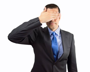 Gerçeği görmek istemiyorum