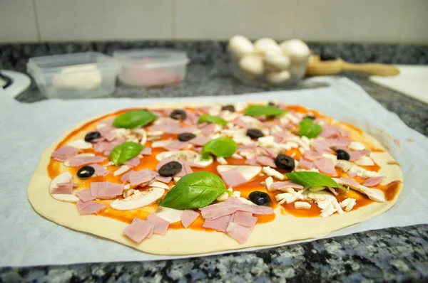 Raw Pizza Ingredients Counter Kitchen Ready Baking — Stock Photo, Image