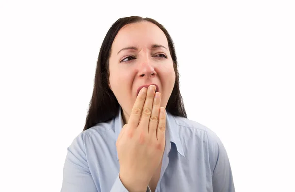 Скучная женщина зевает — стоковое фото