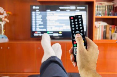 TV programı izlerken 