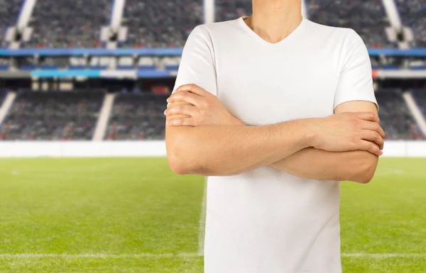 Deportista con brazos cruzados — Foto de Stock