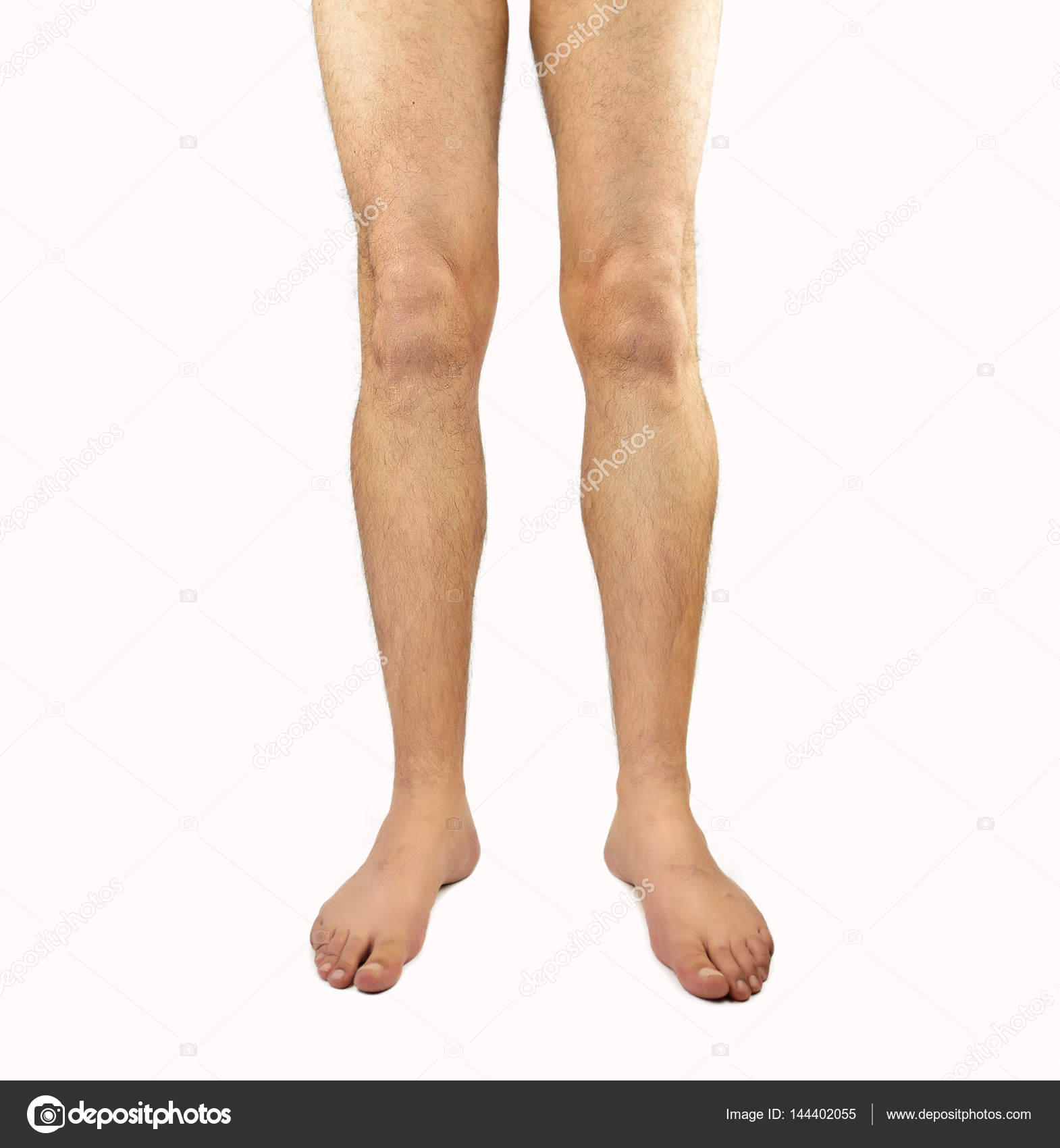 Ноги обычного человека. Голень мужская. Мужские ноги. Мужские ноги. Красивые ноги.