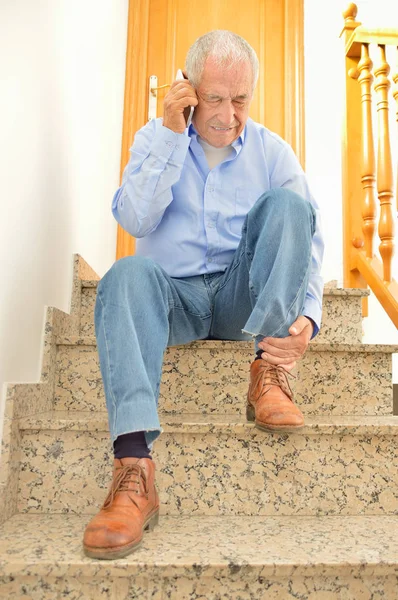 Evde benim kaza için acil çağrı