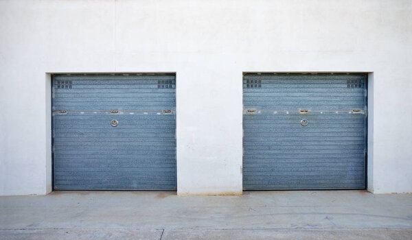 Storage units in a self storage facility