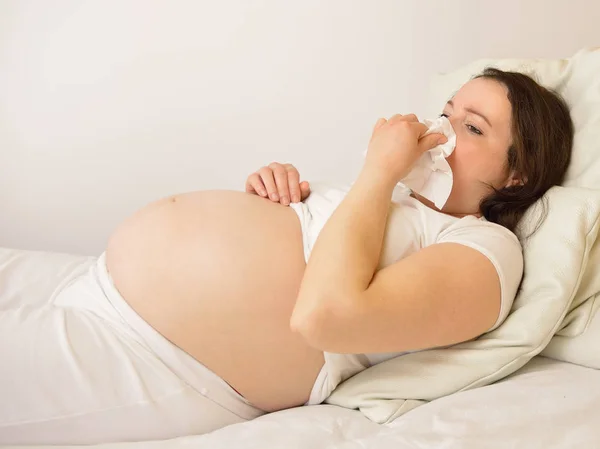 Sjukdom under graviditet — Stockfoto