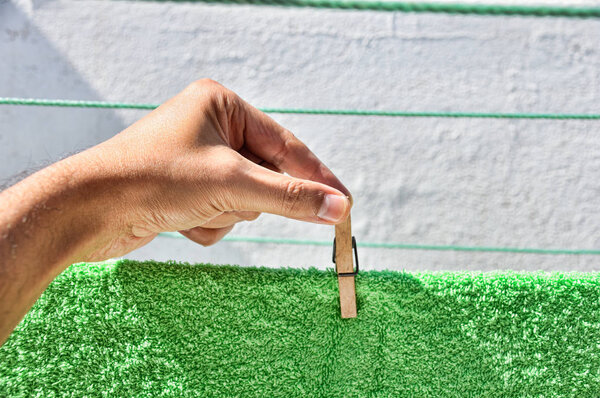 сушка одежды на солнце
