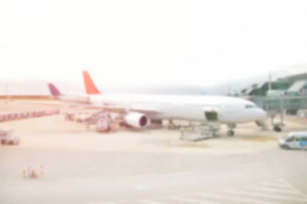 Desenfoque Abstracto Del Estacionamiento Del Avión Desde Ventana Terminal Día —  Fotos de Stock