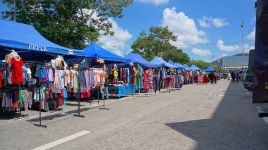 Pahang, Malezya - 25 Mayıs 2014: Giyim Mağazası semt pazarı Utc Pahang, Malezya her Pazar 25 Nisan 2014 tarihinde