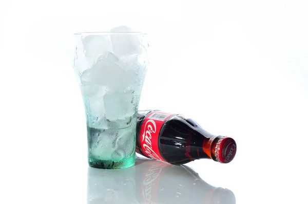 Pahang Malasia Enero 2015 Cold Classic Coke Botte Sobre Fondo —  Fotos de Stock