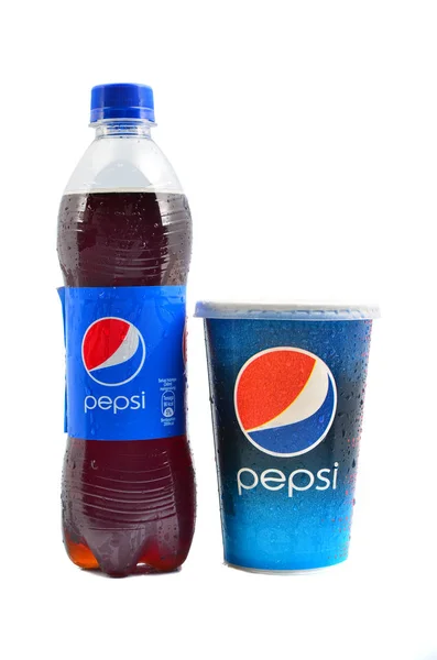 Pahang Malasia Enero 2015 Pepsi Bebida Aislada Blanco Pepsi Refresco — Foto de Stock