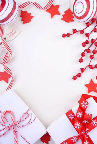 Festival kırmızı ve Beyaz Tema Noel tatili arka plan — Stok fotoğraf