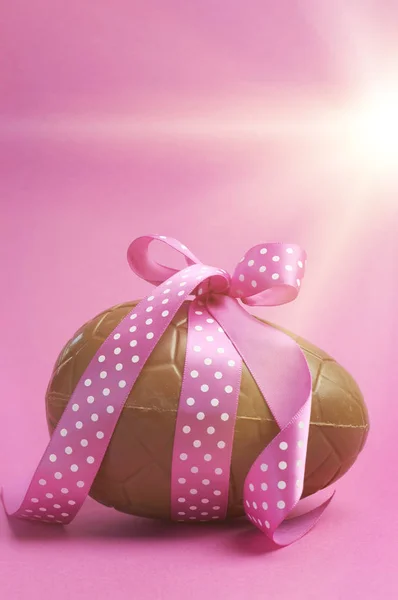 Grote Happy Easter chocolade Paasei — Stockfoto