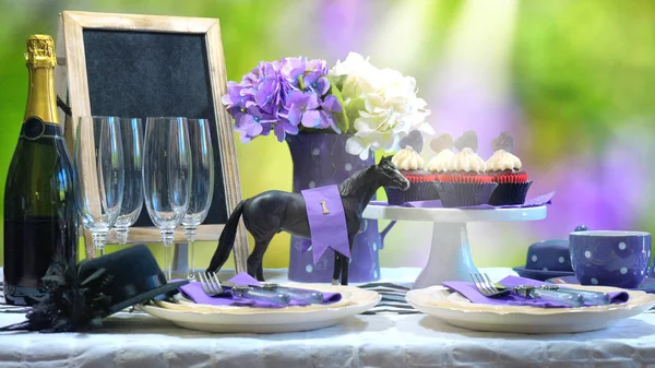 Course de chevaux Day Luncheon table set — Photo